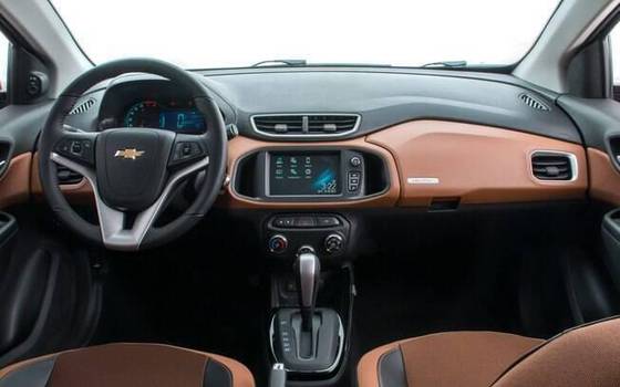 CHEVROLET ONIX 1.4 MPFI ACTIV 8V FLEX 4P AUTOMÁTICO